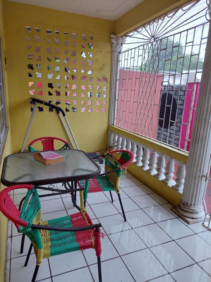 Dancehall Hostel Kingston Luaran gambar