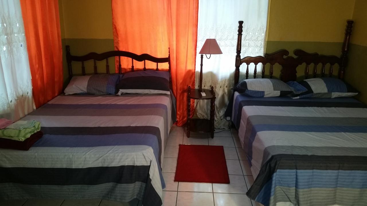 Dancehall Hostel Kingston Luaran gambar