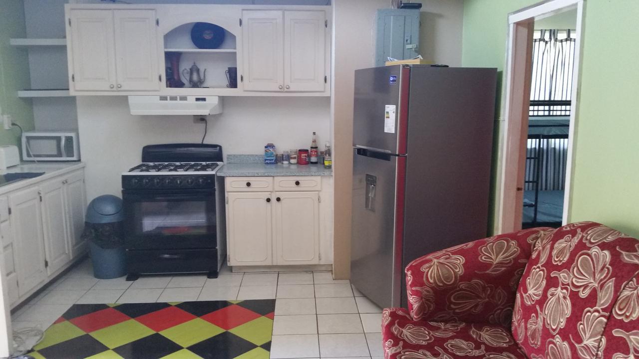 Dancehall Hostel Kingston Luaran gambar