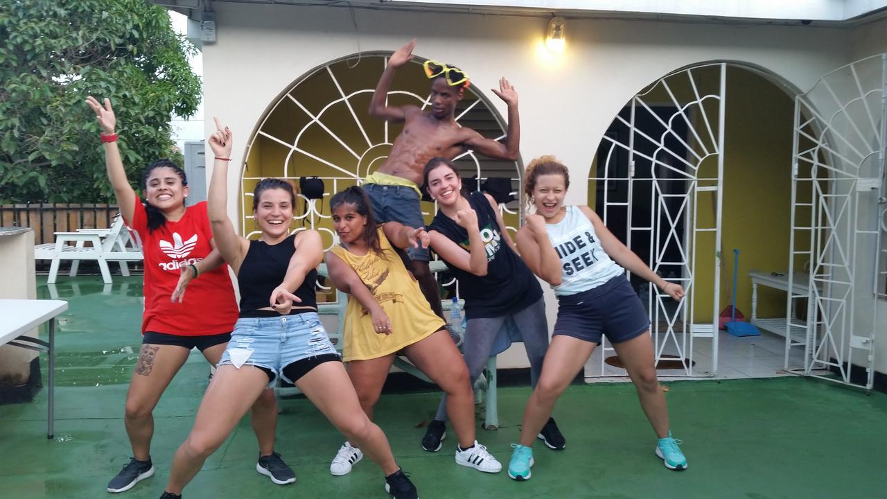 Dancehall Hostel Kingston Luaran gambar