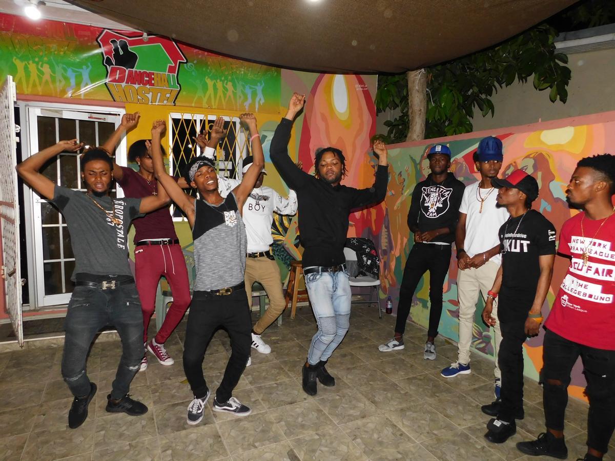 Dancehall Hostel Kingston Luaran gambar