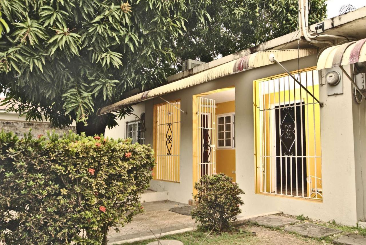 Dancehall Hostel Kingston Luaran gambar