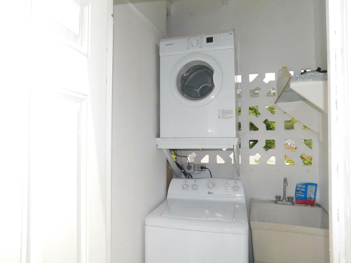 Dancehall Hostel Kingston Luaran gambar